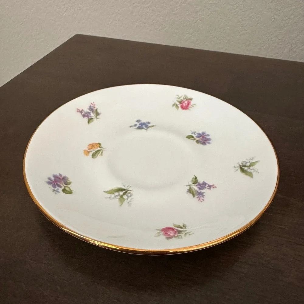 Sadler this saucer